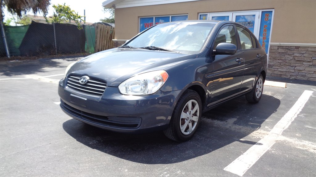 2010 Hyundai Accent