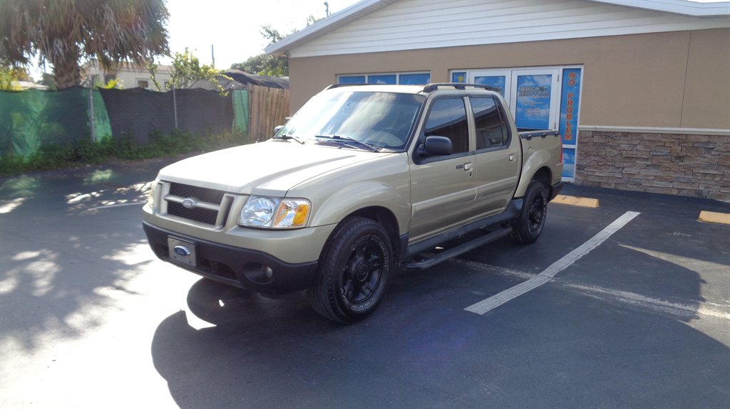 2003 Ford Explorer Sport Trac XLT