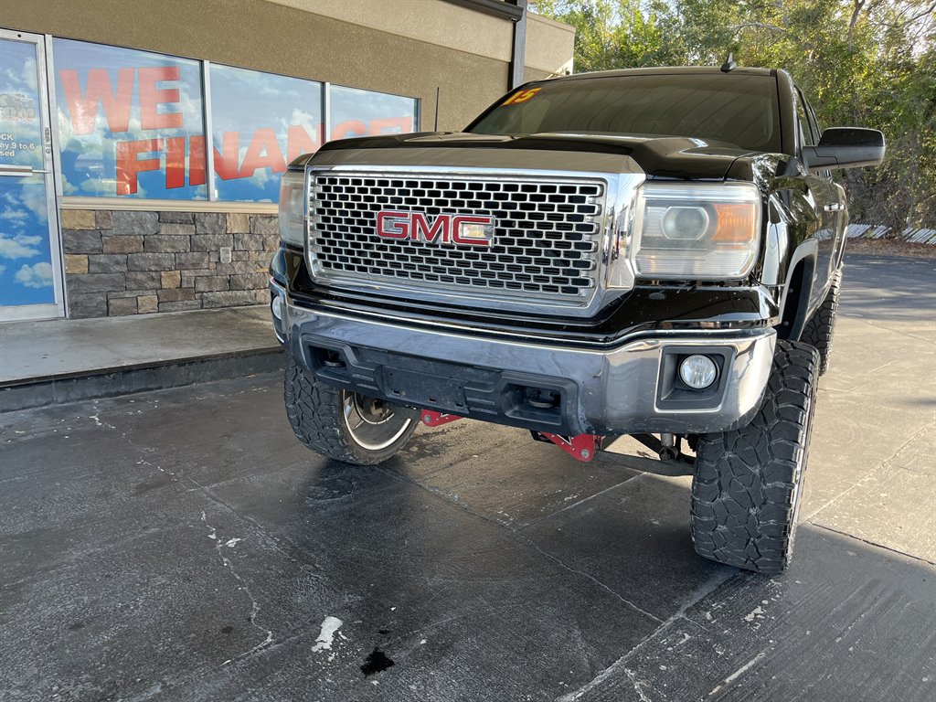 2015 GMC Sierra 1500 SLE's photo