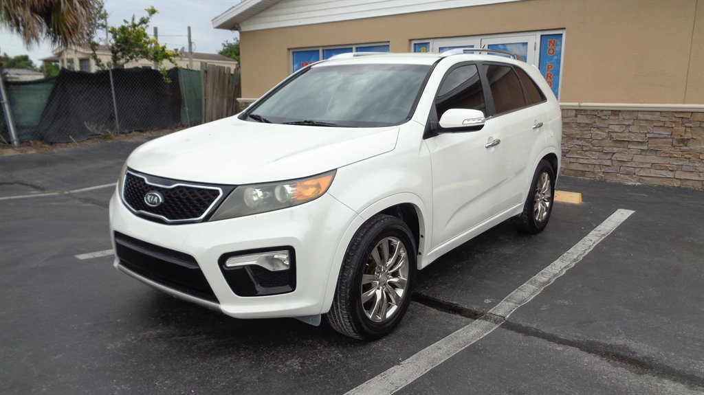 2011 Kia Sorento SX V6 AT's photo
