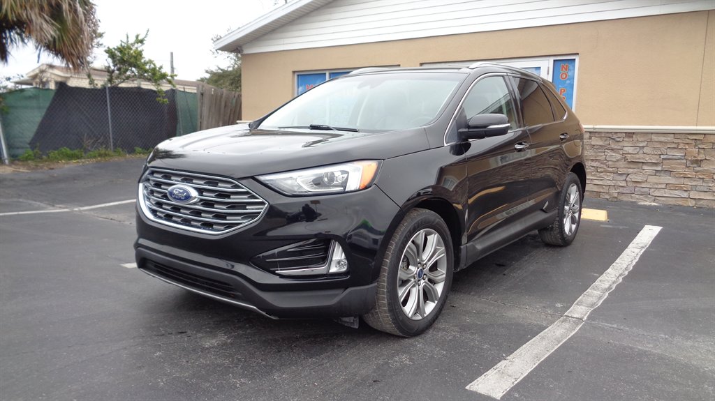 2019 Ford Edge Titanium