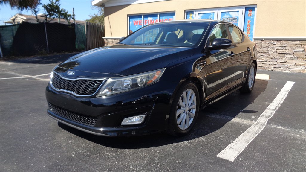 2015 Kia Optima EX AT's photo