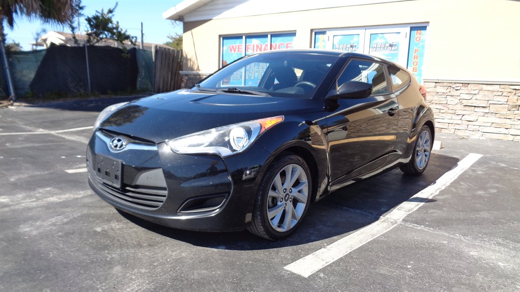 2016 Hyundai Veloster Base