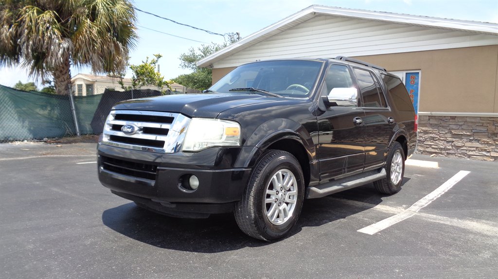 2014 Ford Expedition XLT's photo