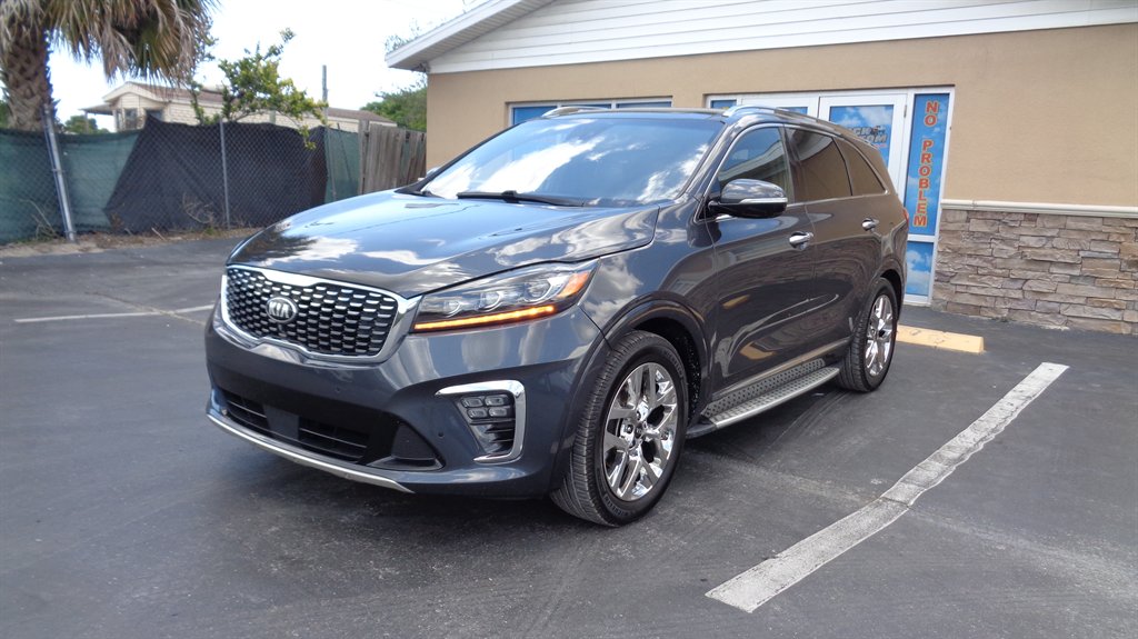 2019 Kia Sorento SXL V6 AT's photo